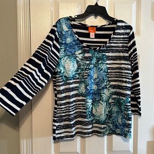 Heart of palms 3/4 sleeve top size large